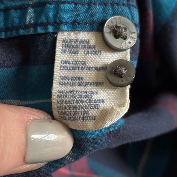 American Eagle Outfitters Red and Blue Checkered Shirt - Picture 6 of 8